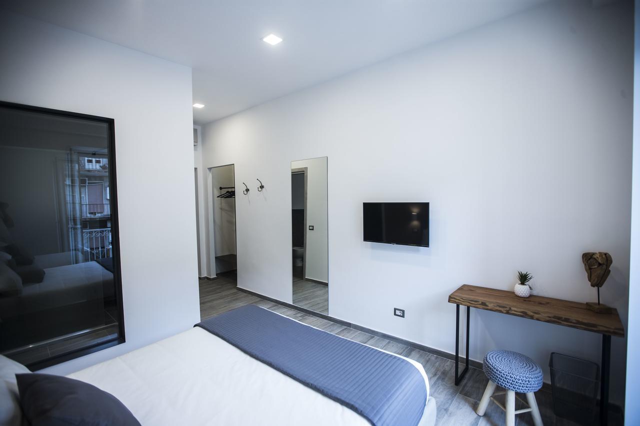 จีบี เซ็นทรัล สเตชั่น นาโปลี Bed & Breakfast เนเปิลส์ ภายนอก รูปภาพ