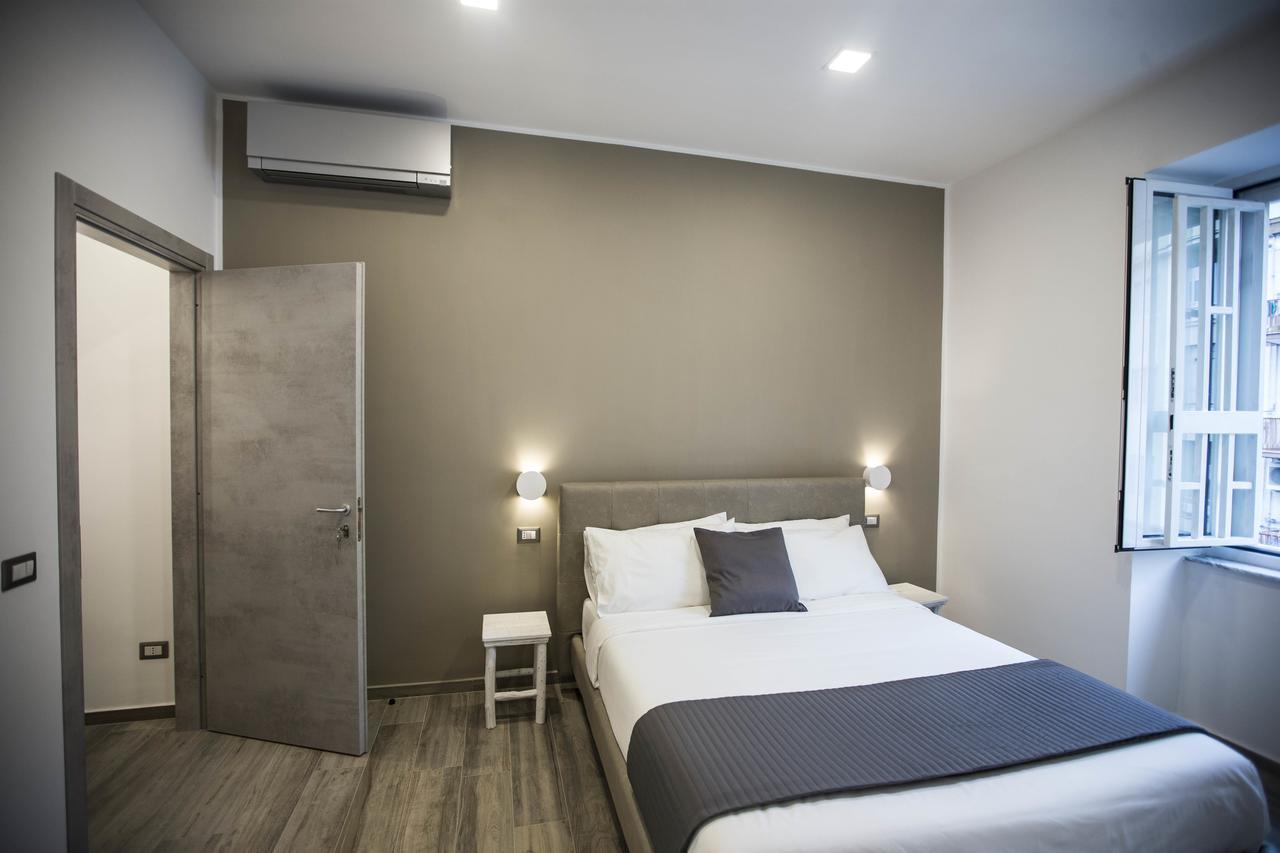 จีบี เซ็นทรัล สเตชั่น นาโปลี Bed & Breakfast เนเปิลส์ ภายนอก รูปภาพ